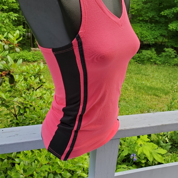 Champion C9 | Workout Tank Mesh Sides Racerback - Picture 3 of 13